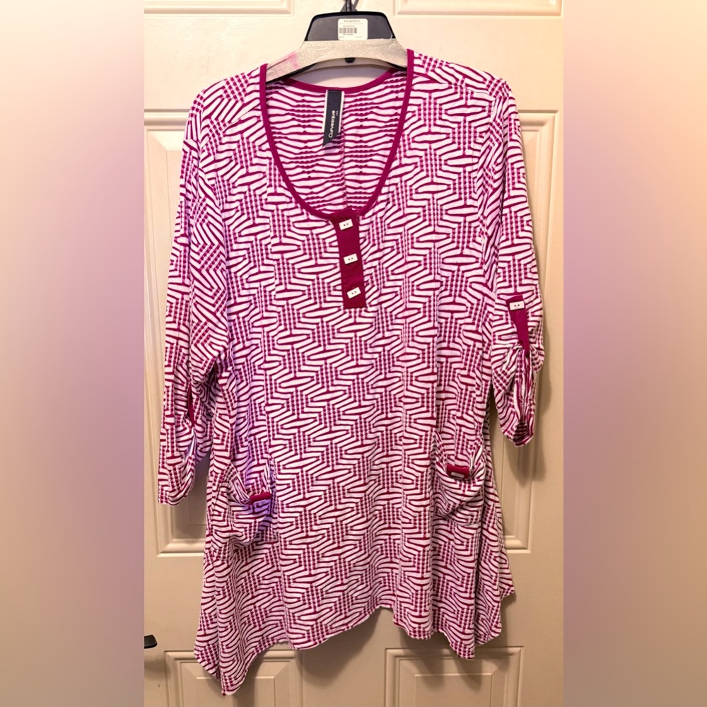 Curvesque Red and White Tunic Top with Pockets Size 2X